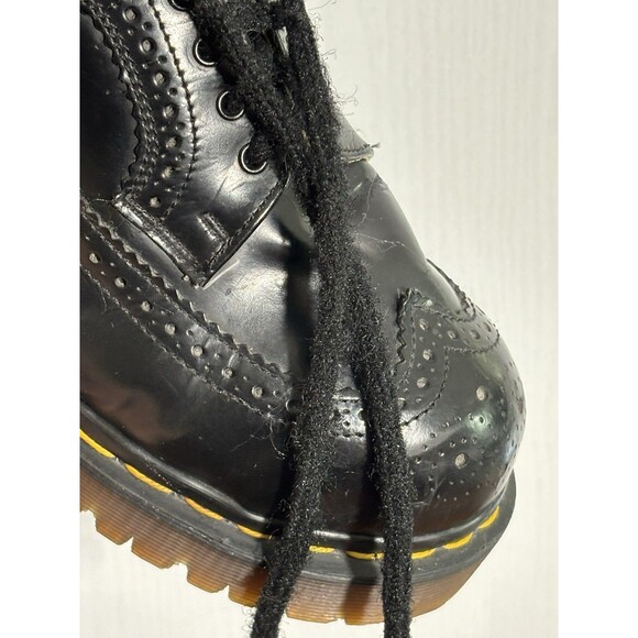 Dr Martens Brogue Wingtip Shoes Black Mens 7 Womens 8 Black England 90s Lug Sole - Picture 16 of 16